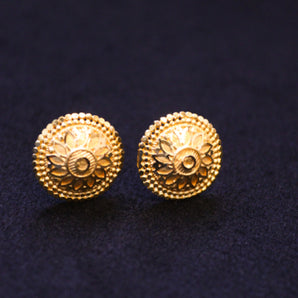 Aanandita Golden Old Fashion Earring