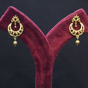 Aanandita Golden Moon Shape Beautiful Earrings