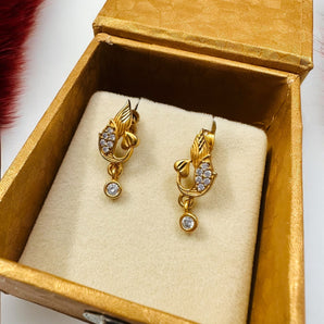 Aanandita high quality Gold Stud