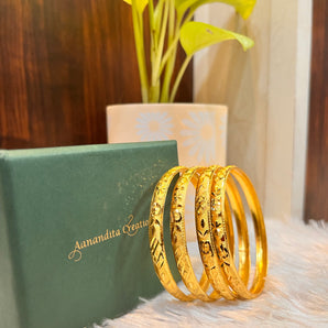 Aanandita Golden High Quality sweet Bangle