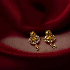 Aanandita gold awesome tops earring