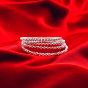 Aanandita diamond bangle