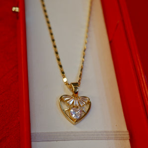 Girlish Heart big diamond chain pendent