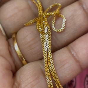 Aanandita golden girlish mohar chain