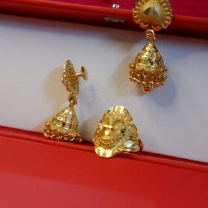 Aanandita traditional jhumki with ring