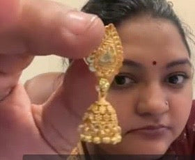 Aanandita traditional gold small earring