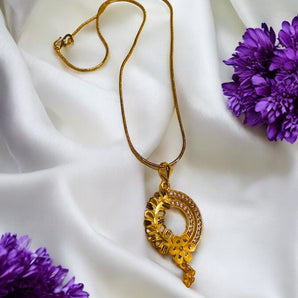 Aanandita Golden High Quality petal Pendent Chain