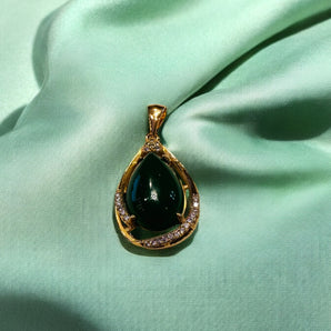 Aanandita Golden High Quality Green Diamond Pendent