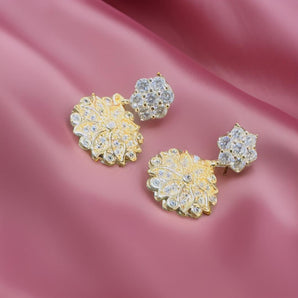 Aanandita Golden Diamond Earring