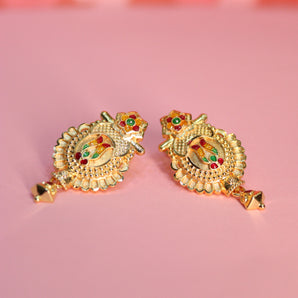 Aanandita Golden Imperial Heart Touching Earring