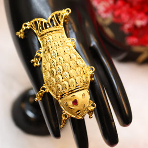 Aanandita Stunning Fish Shaped Ring