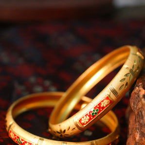 Aanandita Golden Handcrafted With Green Mina Bangle