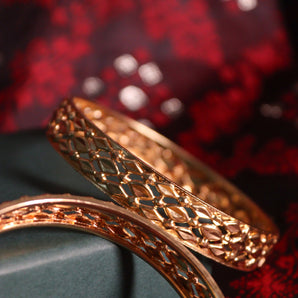 Aanandita Golden Celebration Waterproof Bangle