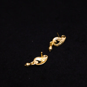 Aanandita Leaf Cutout Golden Tops Earrings