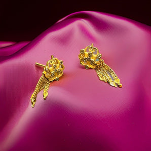 Aanandita Golden Royal Wedding Earring