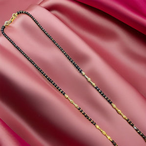 Aanandita Golden Designer Mangalsutra Dori