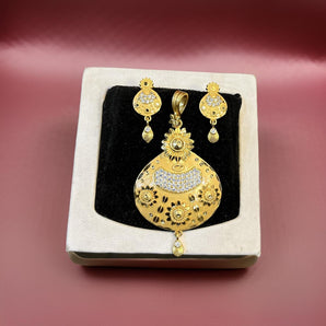 Aanandita Golden Modern Stylist Pendent