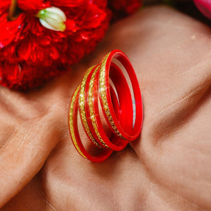 Aanandita Golden Palatine Bangle