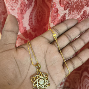 Aanandita golden daimond chain